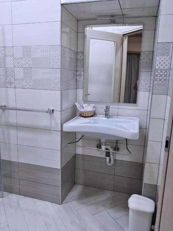 לינה וארוחת בוקר בוסקוריאלה Rosa Vesuviana מראה חיצוני תמונה