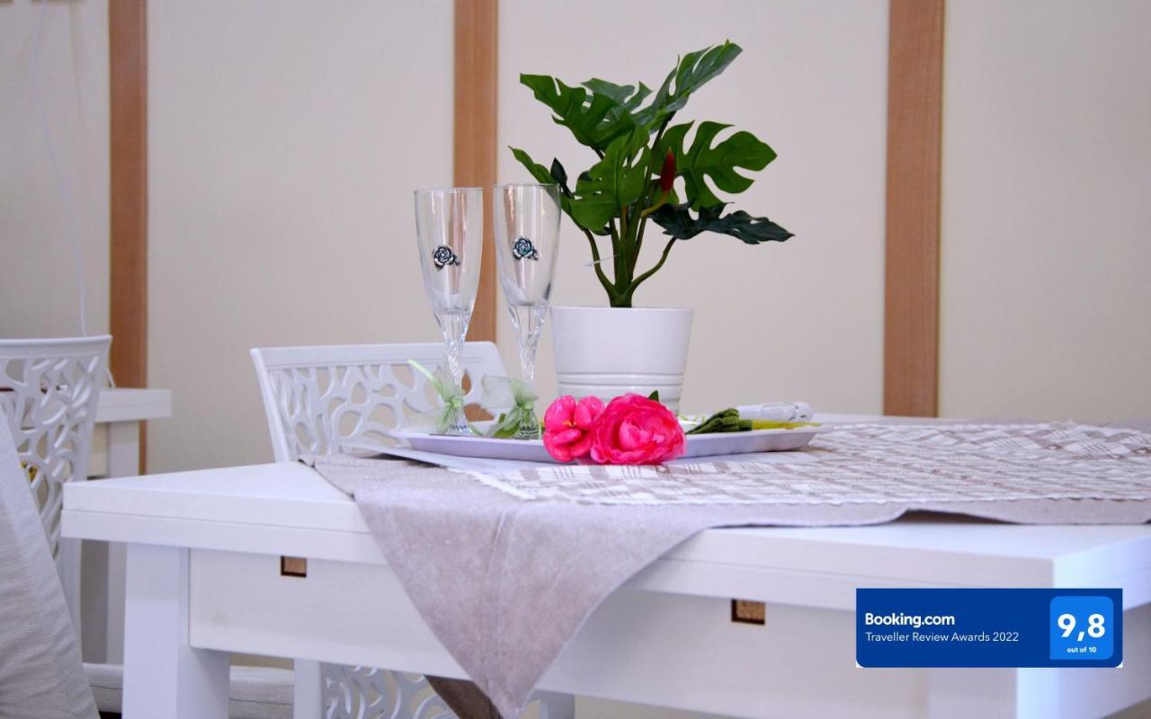 לינה וארוחת בוקר בוסקוריאלה Rosa Vesuviana מראה חיצוני תמונה